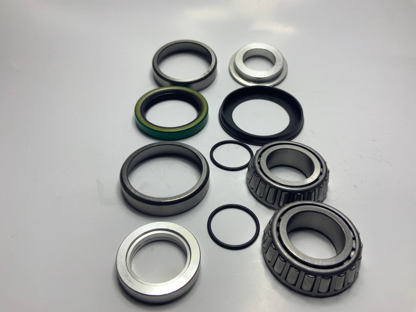 KIT - STEERING STEM SEALS AND SPACERS 2016-2018