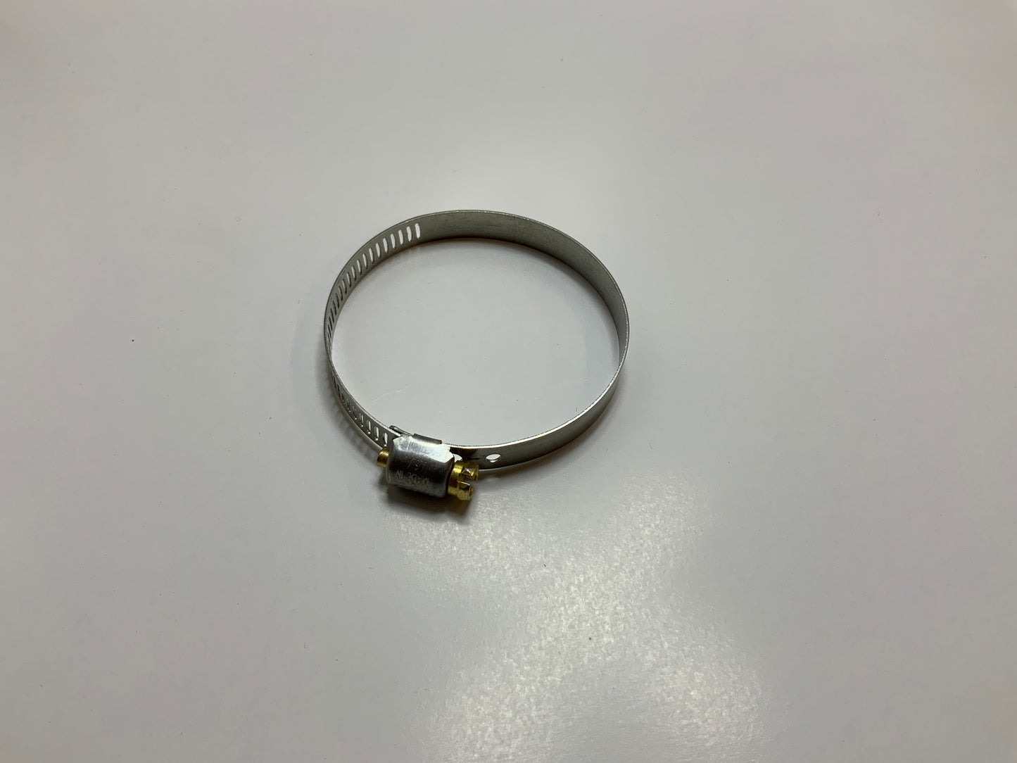 CLAMP AIR BOOT TO AIR BOX