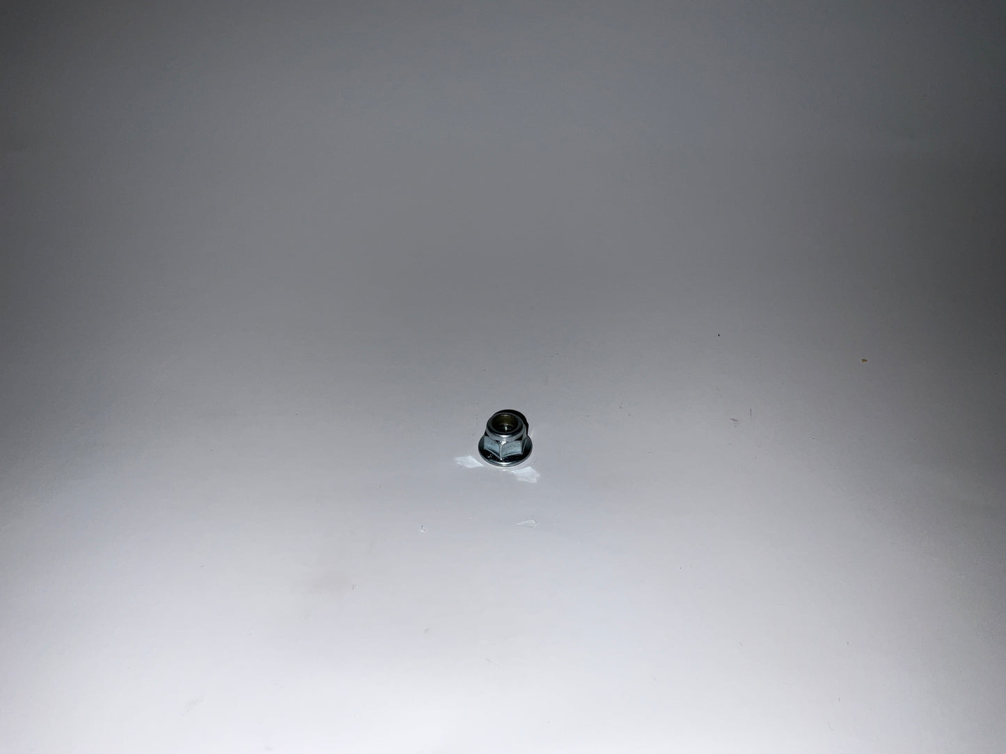 6MM NYLOC FLANGE NUT CLASS 10